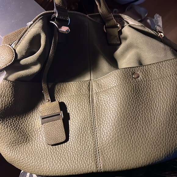 NWT-Mode Luxe-London mixed material, satchel color olive. - Picture 7 of 7